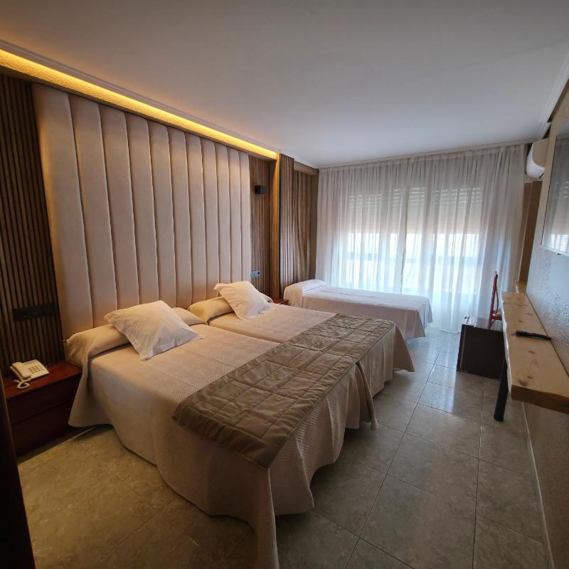 Triple Room image 1
