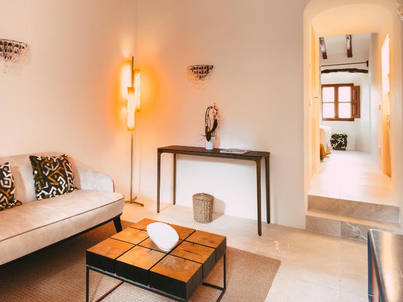 Junior Suite image 2