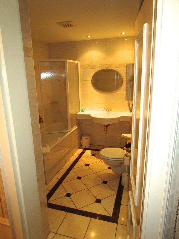 Two-Bedroom Apartment image 2