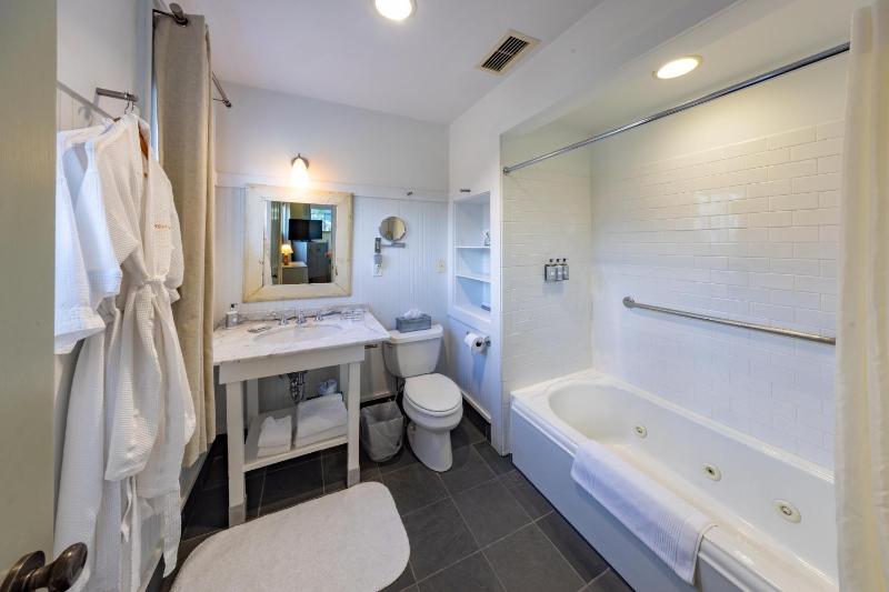Suite image 2