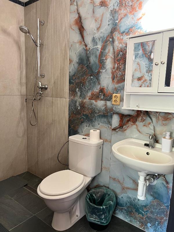 Classic Triple Room image 4