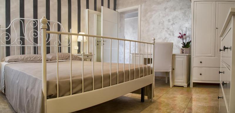Comfort Triple Room image 4
