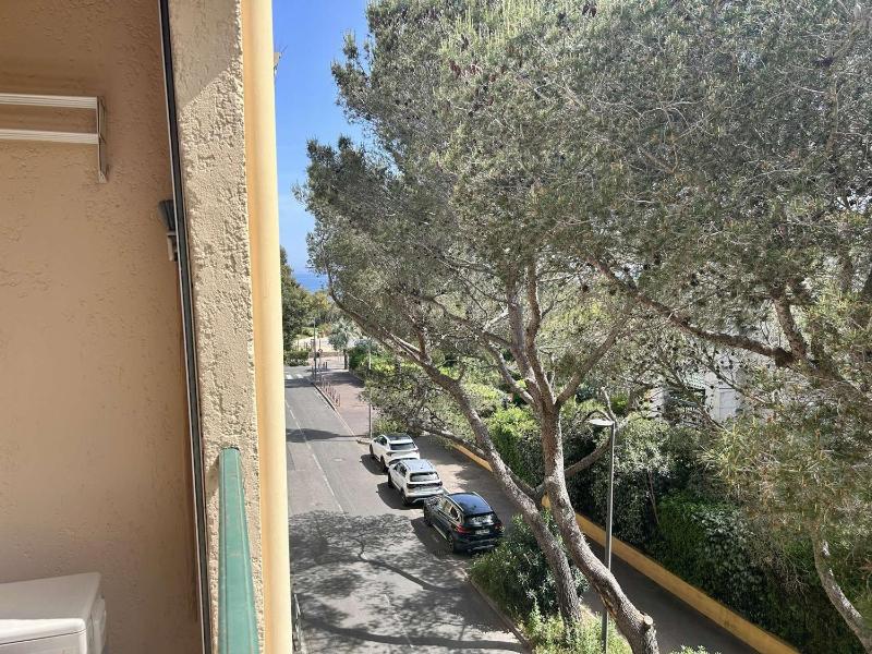 Studio mezzanine avec terrasse a Saint-Aygulf proche plage - FR-1-226A-207 - image 11