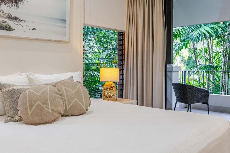 Tropic Villa at 2/42 Garrick Street - image 20