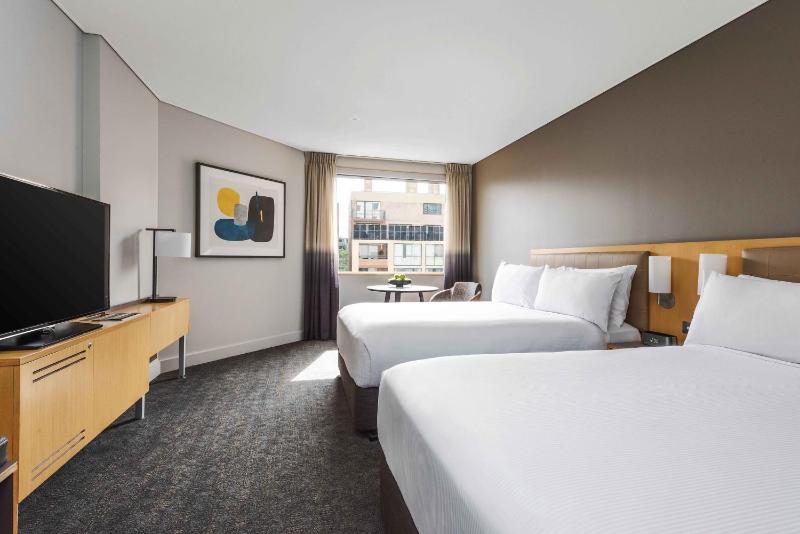 Superior Room with Two Double Beds image 3