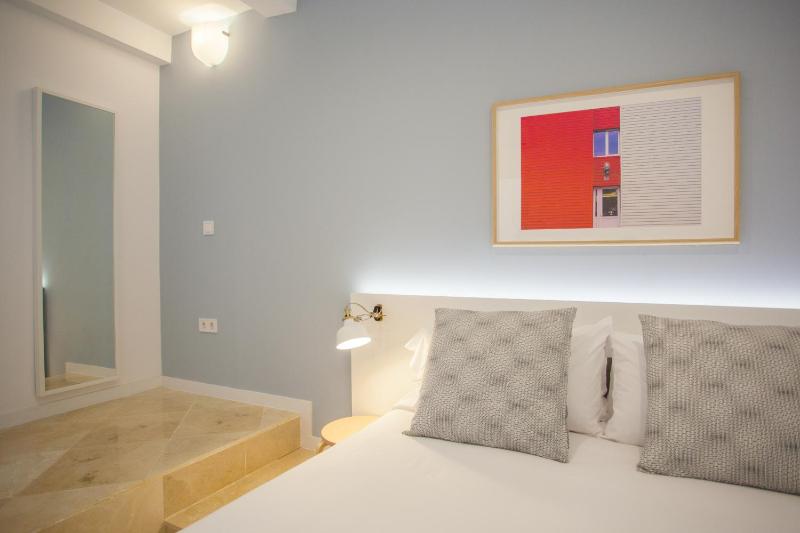 Apartment in Malasaña - image 3