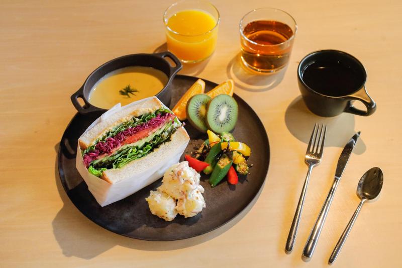 RAKURO Kyoto by THE SHARE HOTELS - image 9