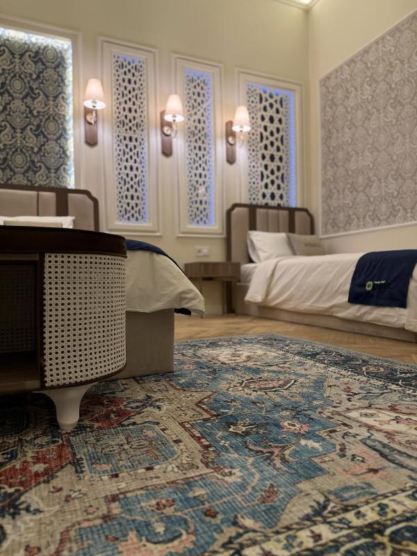 Executive Suite image 2
