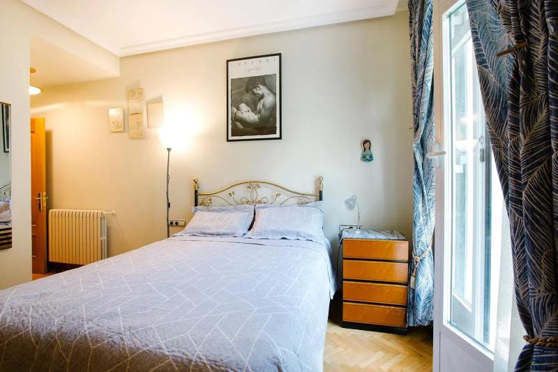 Modern apartment in Donostia 75 m² with jacuzzi. - image 27