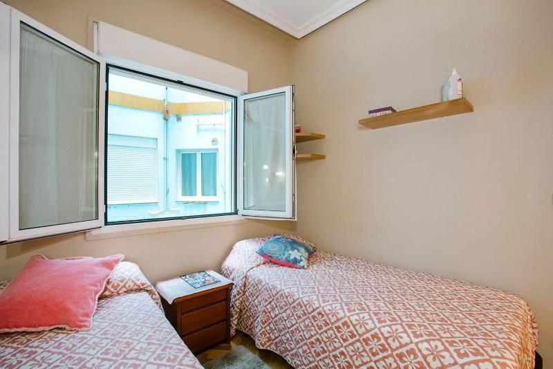 Modern apartment in Donostia 75 m² with jacuzzi. - image 17