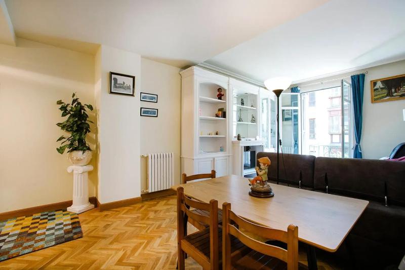 Modern apartment in Donostia 75 m² with jacuzzi. - image 26