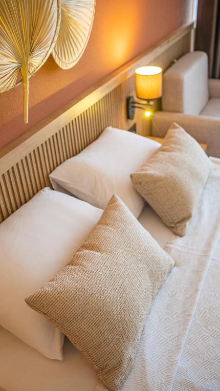 Superior Double Room image 4