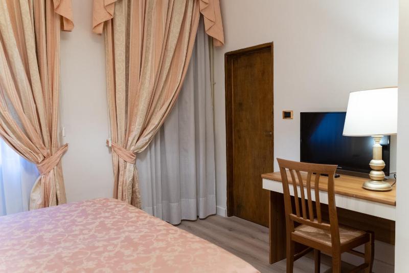Hotel Belvedere - image 15