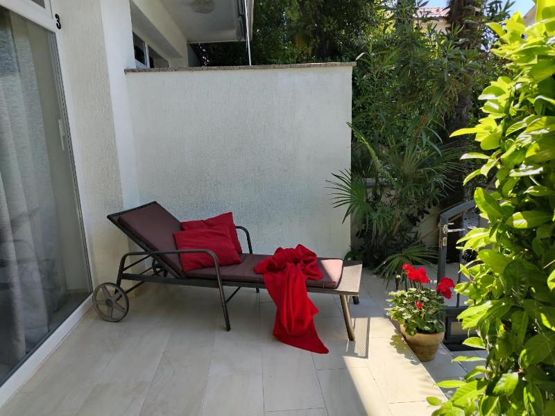 One-Bedroom apartment Standard image 4