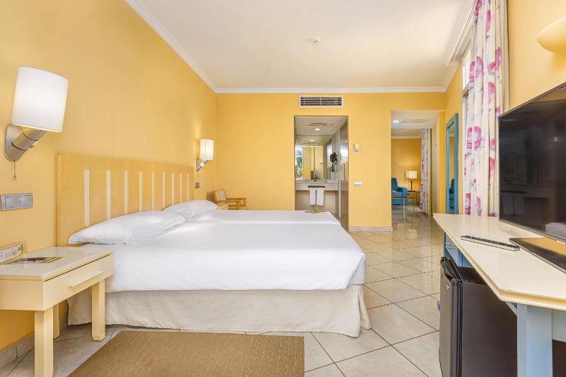 Junior Suite image 3