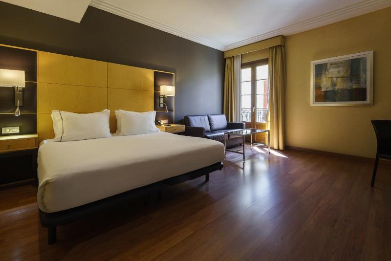 Superior Double or Twin Room image 3