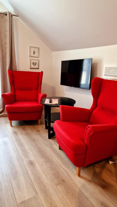 Double Room image 4