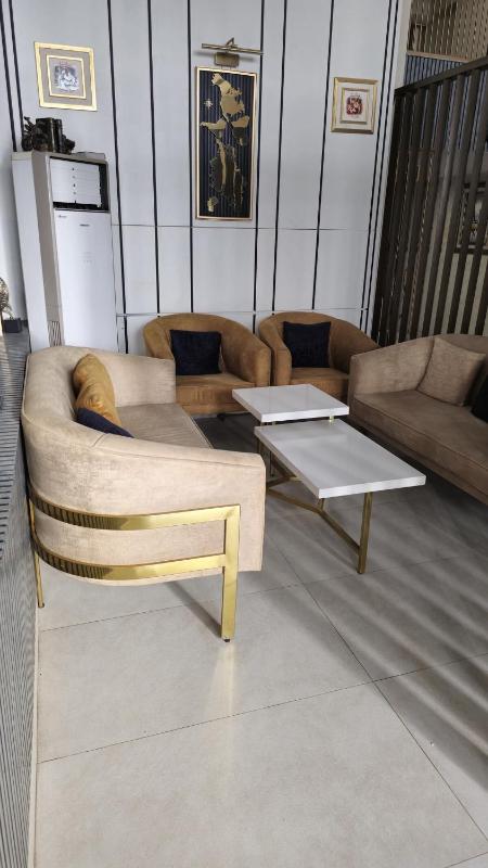 4 bedrooms furnished apartment in central Karachi - image 7