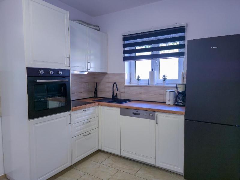 Apartment Milana - image 22