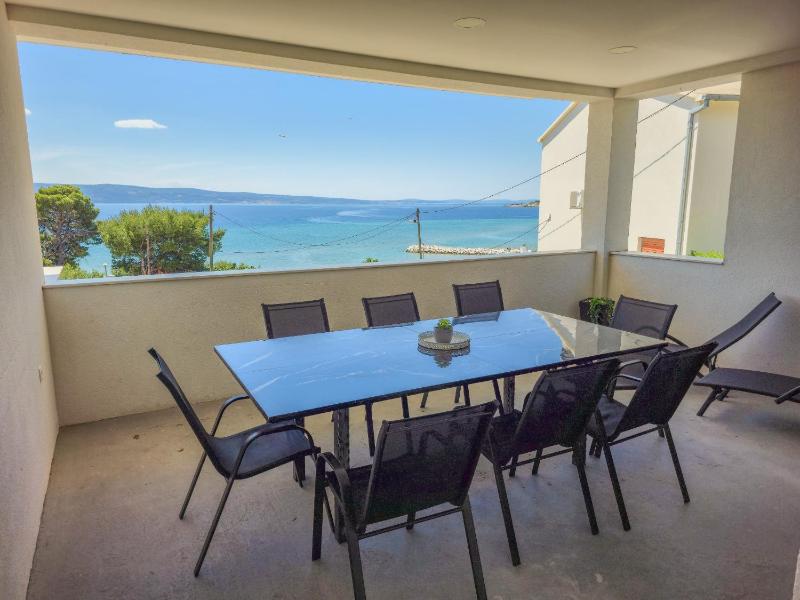 Apartment Milana - image 8