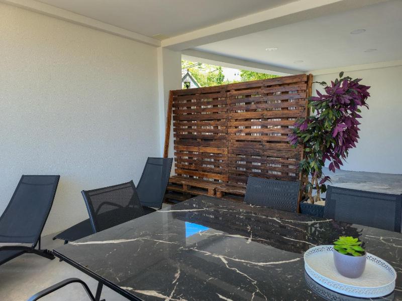 Apartment Milana - image 7