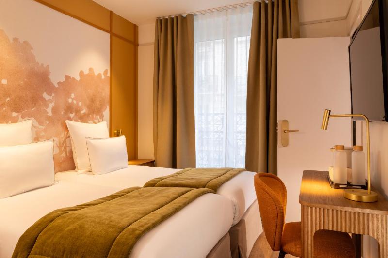 Two Connecting Double Rooms image 4