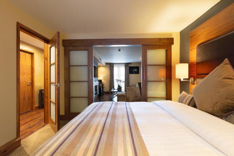 Suite (Adults Only) image 1