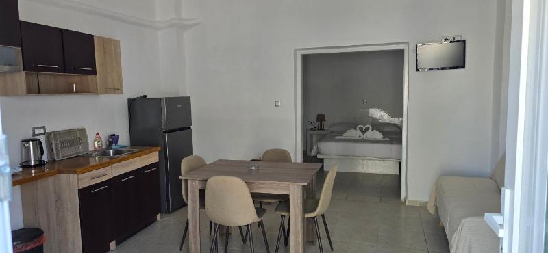 Apartment with Terrace image 3
