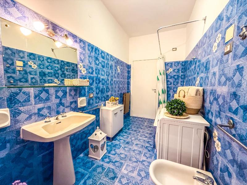 Budapest Apartment Vista Mare Rif A489 - image 12