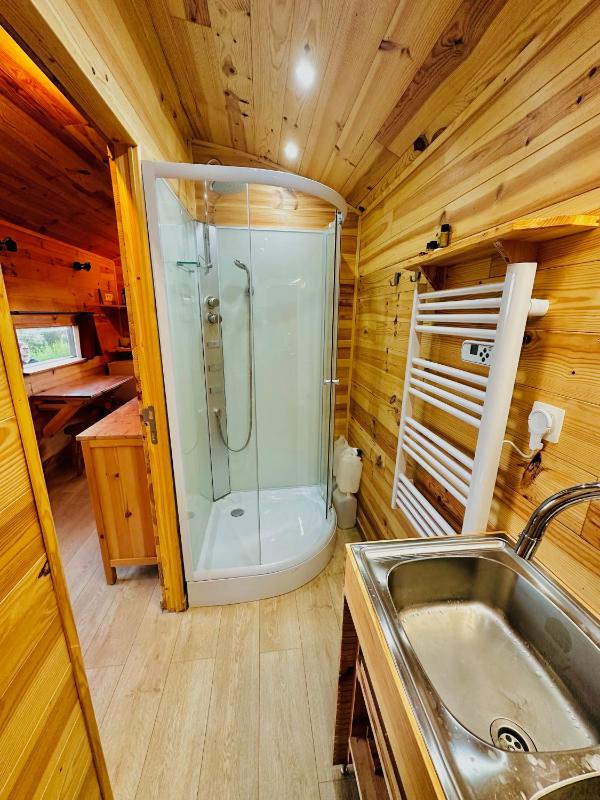 Chalet image 3