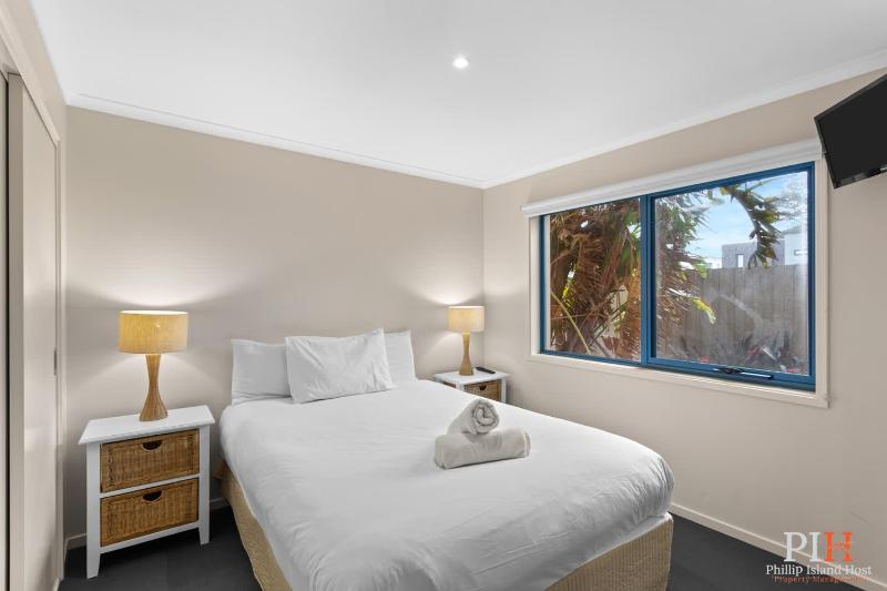 Kavavilla Cowes Close to Beach - image 8
