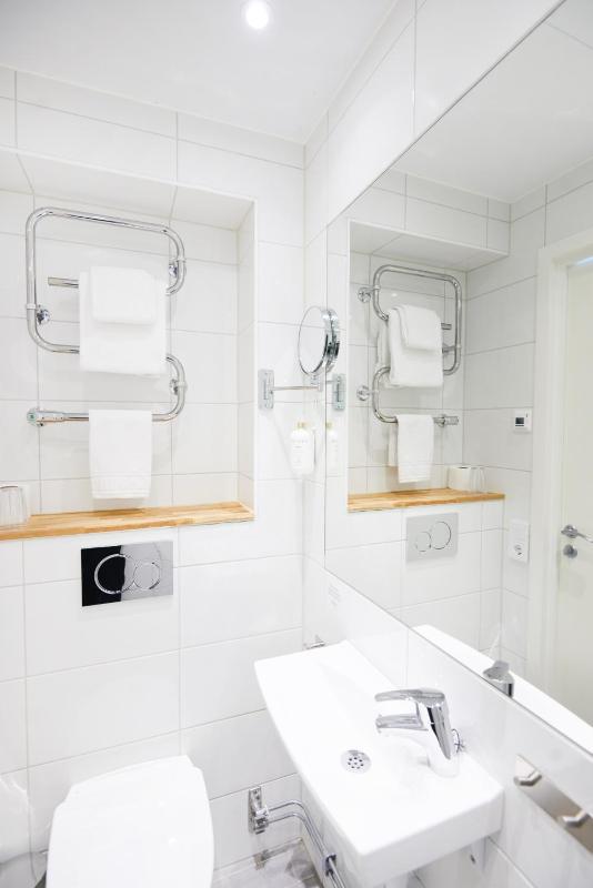 Single Room image 1