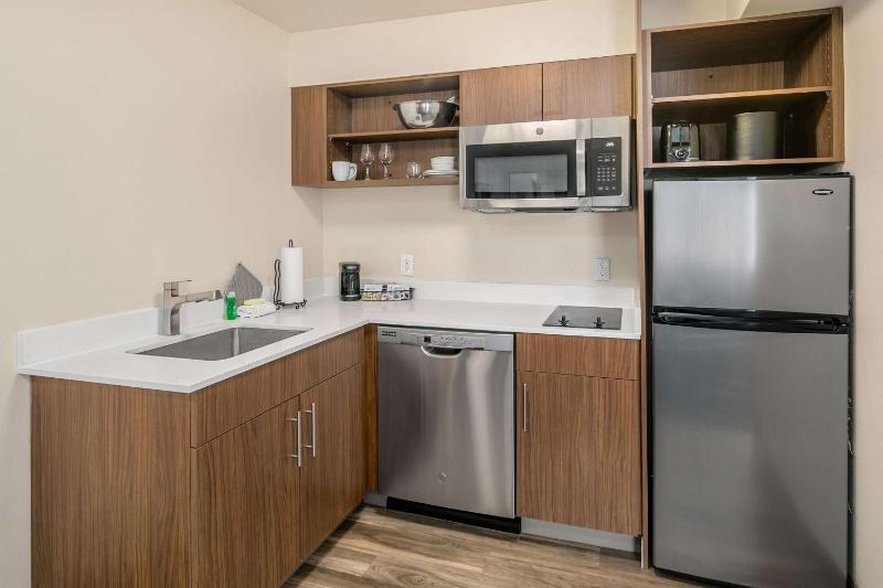 King Kitchen Suite with Sofa Bed  image 2