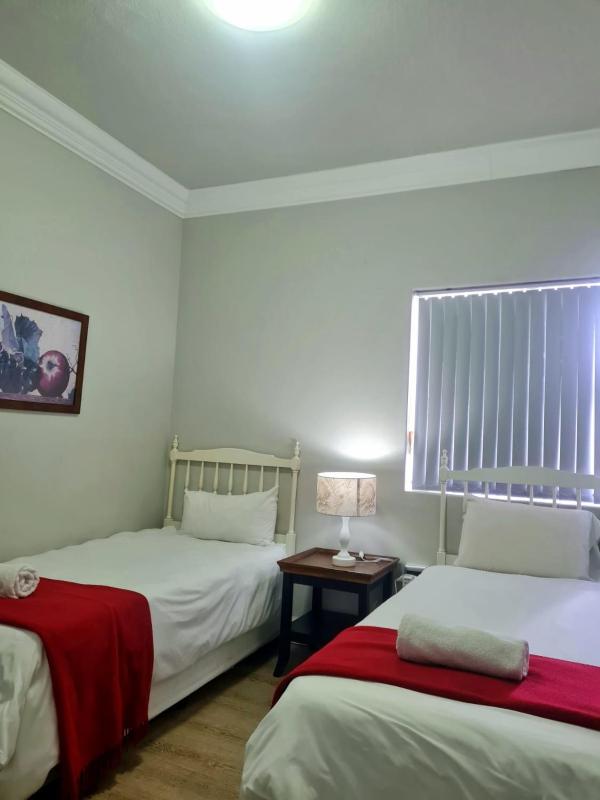 Point Village Accommodation - Beach Club 307 - image 5
