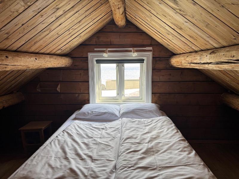 Superior cabin with sea view and balcony image 3