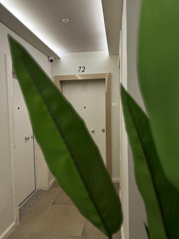 Sky & Sea View Luxury Apartments - image 8
