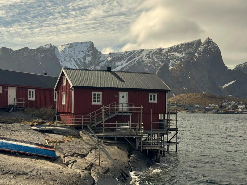 Superior cabin with sea view and balcony image 1