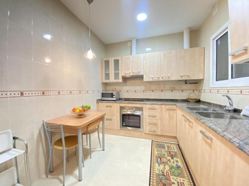 TH61 Apartamento vacacional Plaza de la Font - image 15