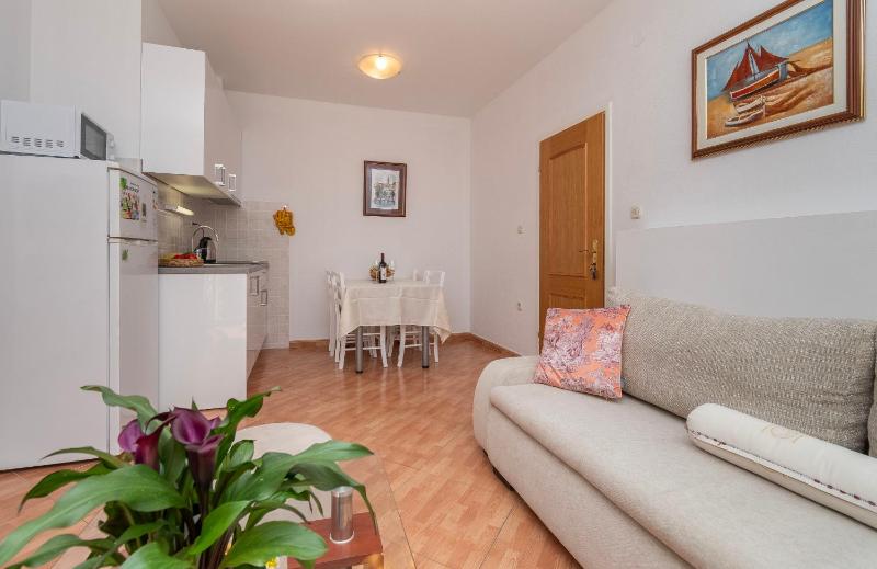 Apartments JoviZe - image 4
