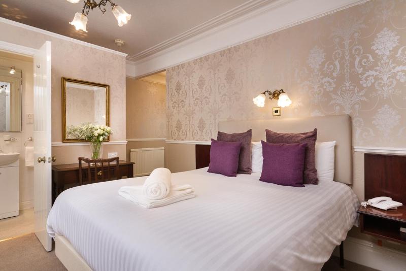 King Room image 1
