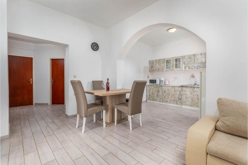 Apartment Nikola - image 21