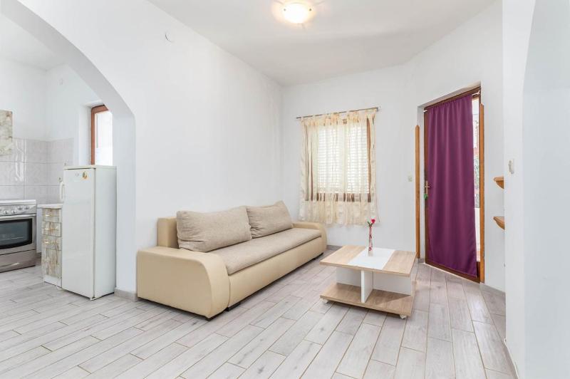 Apartment Nikola - image 6