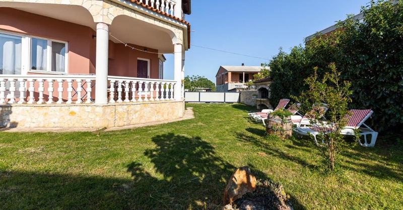 Apartment Nikola - image 18