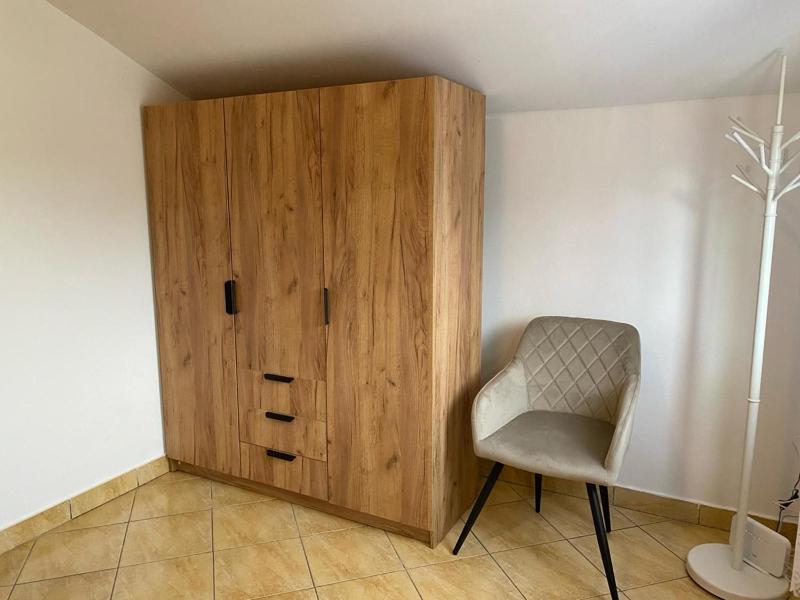 Apartment Orangina - image 11
