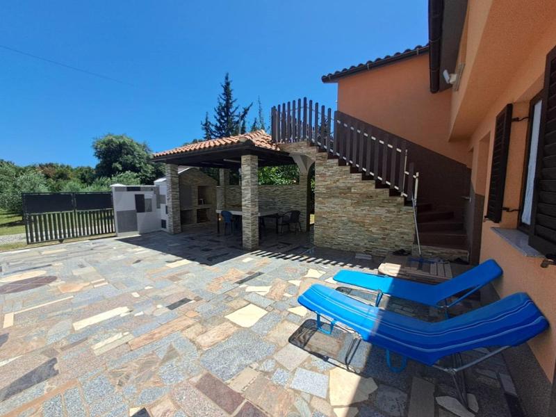 Apartment Orangina - image 5