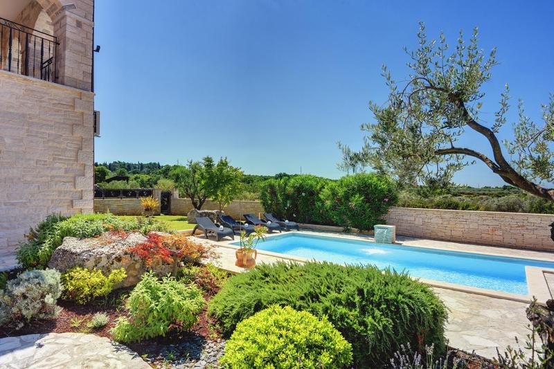 Villa Branka - image 9