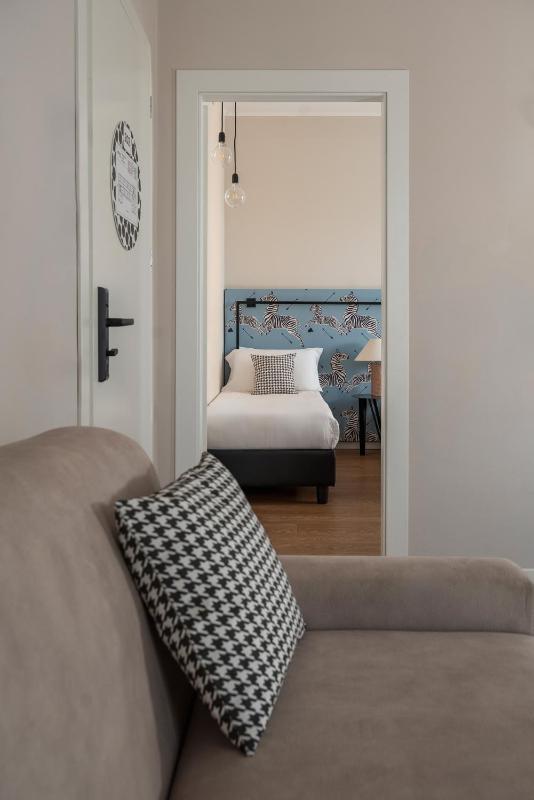 Family Suite with Balcony image 2