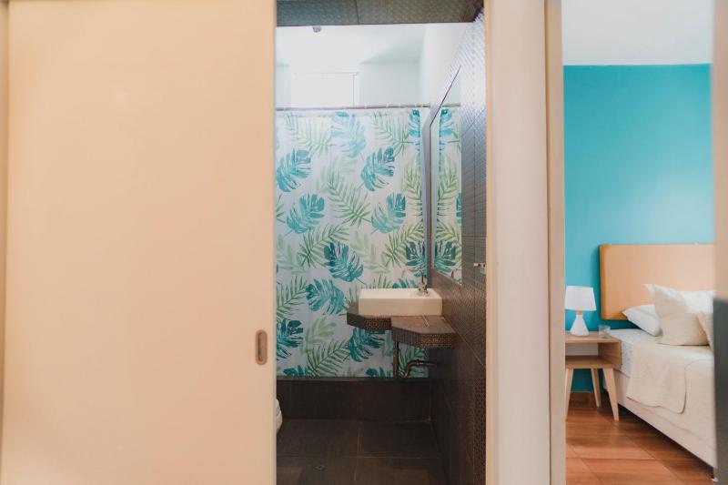 Casa Bellido - Miraflores Private Rooms - Cocina Compartida - Wifi - image 6