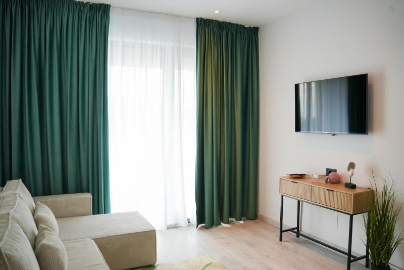Hotel Poem Eforie Nord - Roof Top Pool & Panoramic Sea View - image 32