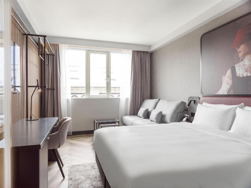 Net Zero Premium Room image 1